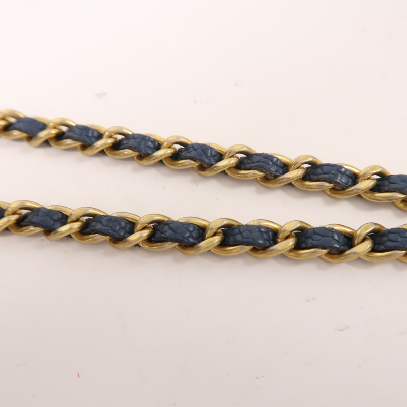 CHANEL 牛皮皮革Boy Wallet On Chain金扣鏈帶肩背袋-13