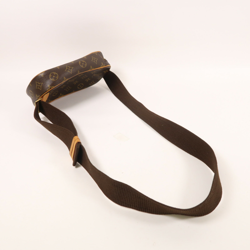 LOUIS VUITTON Monogram Pochette Gange金扣肩背袋-7