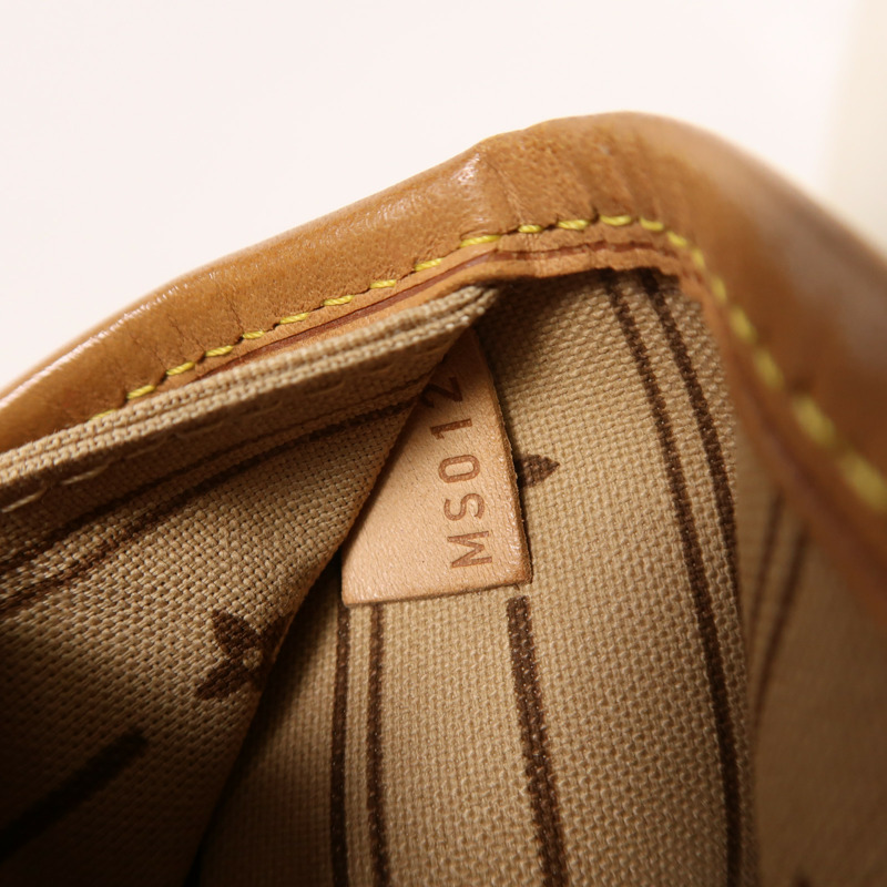 LOUIS VUITTON Monogram Neverfull MM金扣手挽袋-6