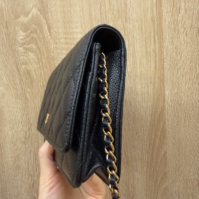 Chanel 黑荔枝牛皮金釦經典WOC-2