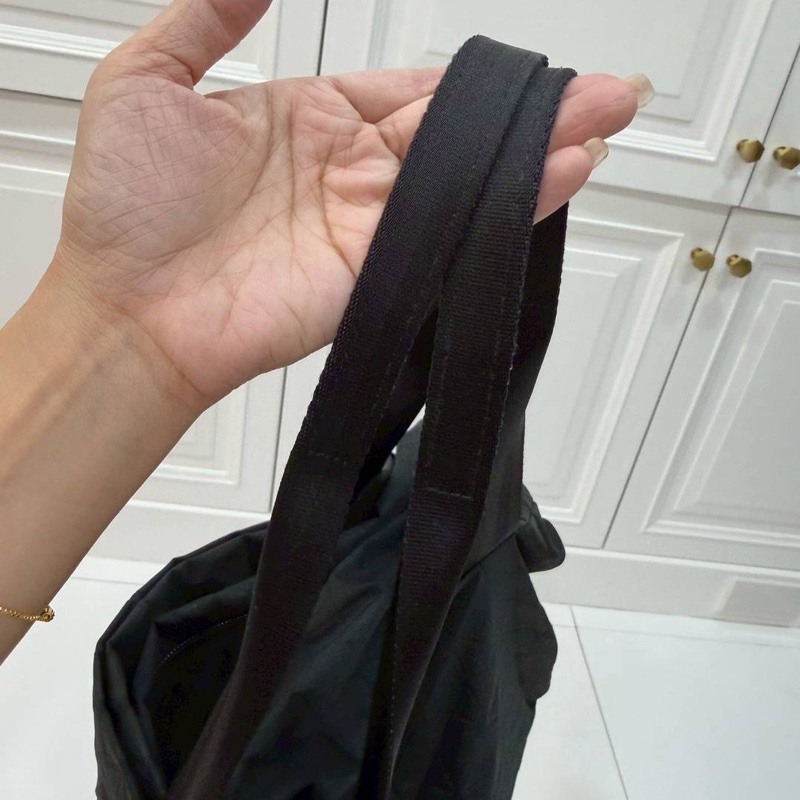 ISSEY MIYAKE 三宅一生 BAOBAO 黑色 托特包 購物袋 登機袋 購物包 肩背包 手提包-4