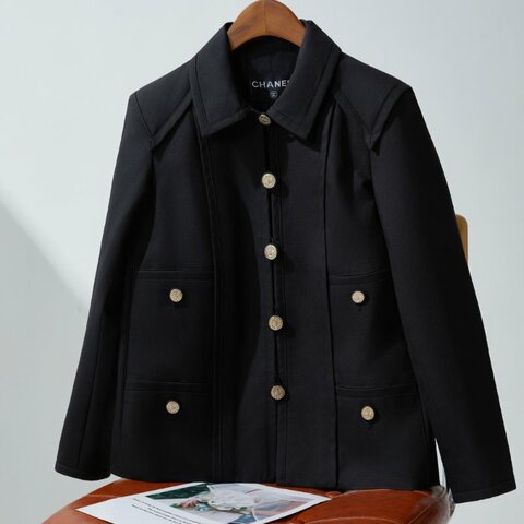❤️ CHANEL 黑色金扣經典外套