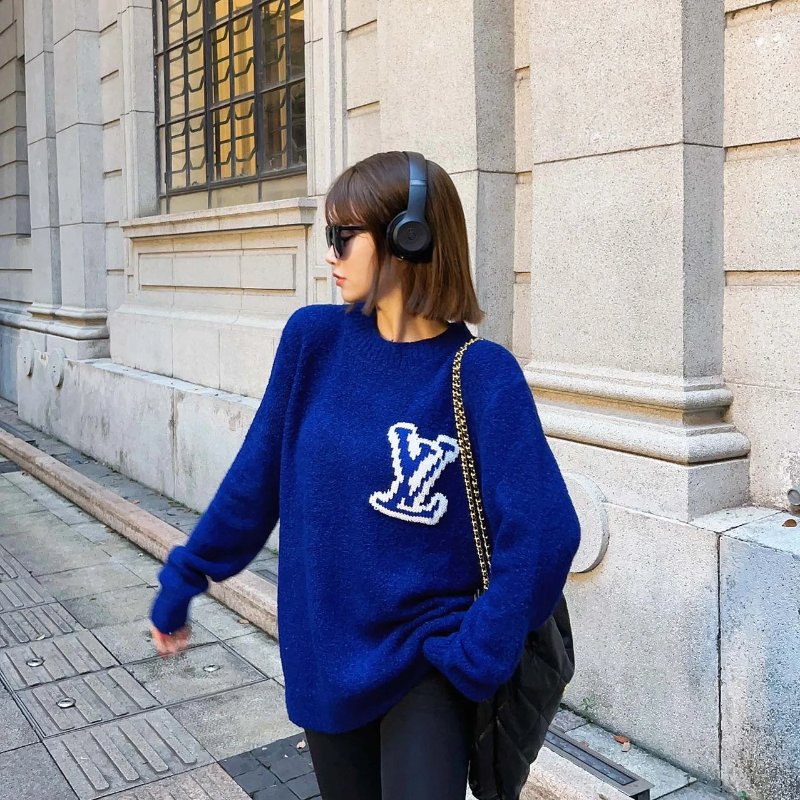 ❤️ LV 克萊因藍 時尚毛衣-1