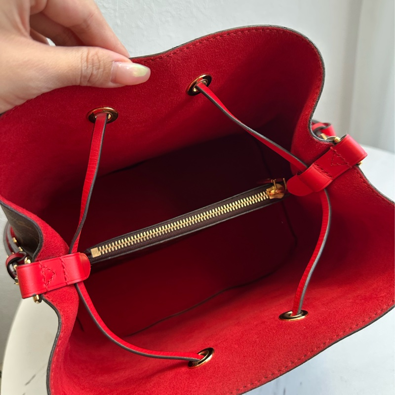 lv 經典水桶包🤩😎-4