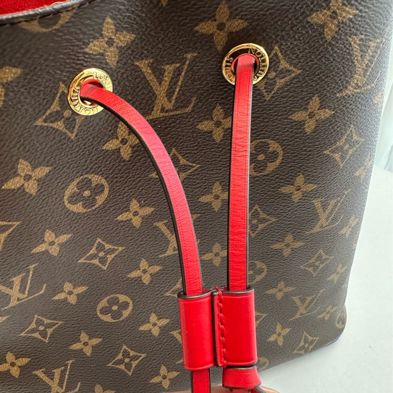 lv 經典水桶包🤩😎-10