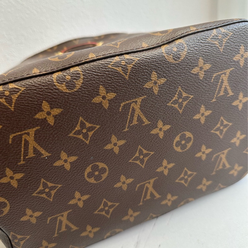 lv 經典水桶包🤩😎-13