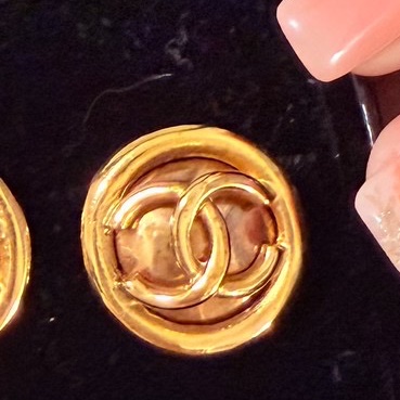 chanel 香奈兒 vintage 金色 鏤空 雙C 耳環 耳夾 耳飾 夾式耳環-9