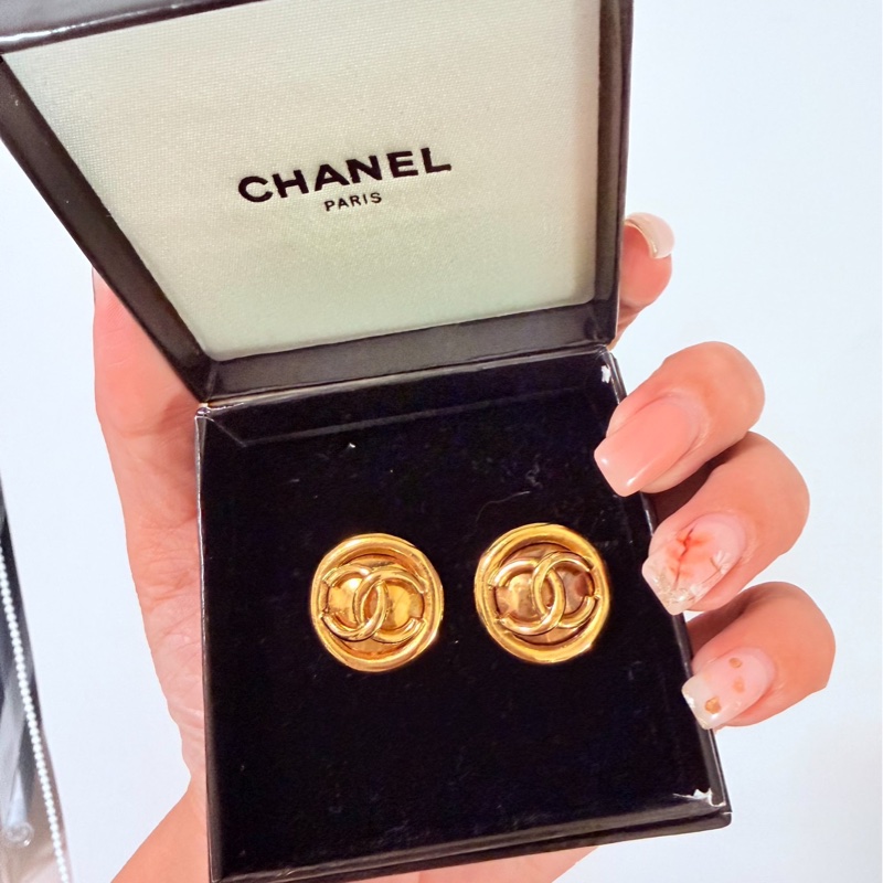 chanel 香奈兒 vintage 金色 鏤空 雙C 耳環 耳夾 耳飾 夾式耳環-3