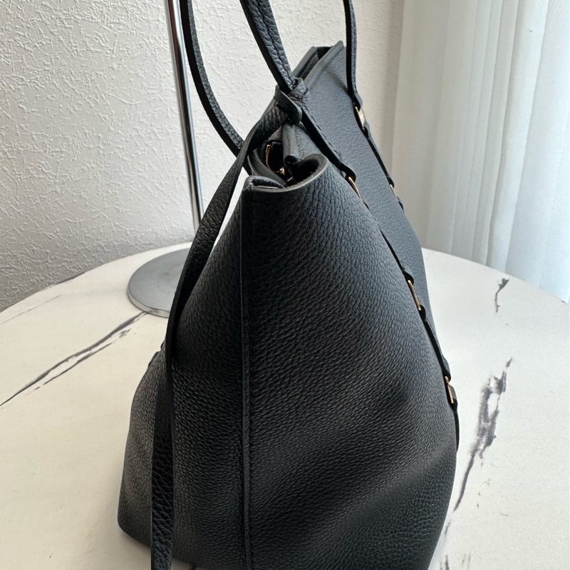 Ferragamo很好看全皮革拉鍊托特包-9