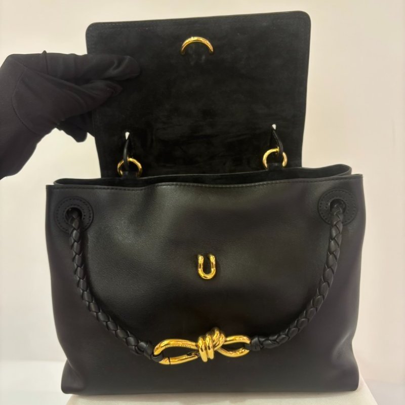 BV Ciao Ciao 黑牛皮金釦肩背包-4