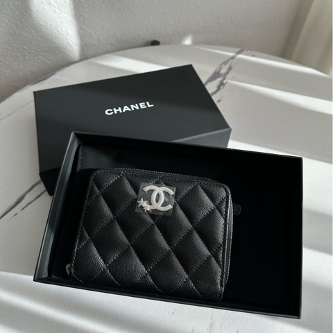 Chanel 星🌟短夾～～新款
