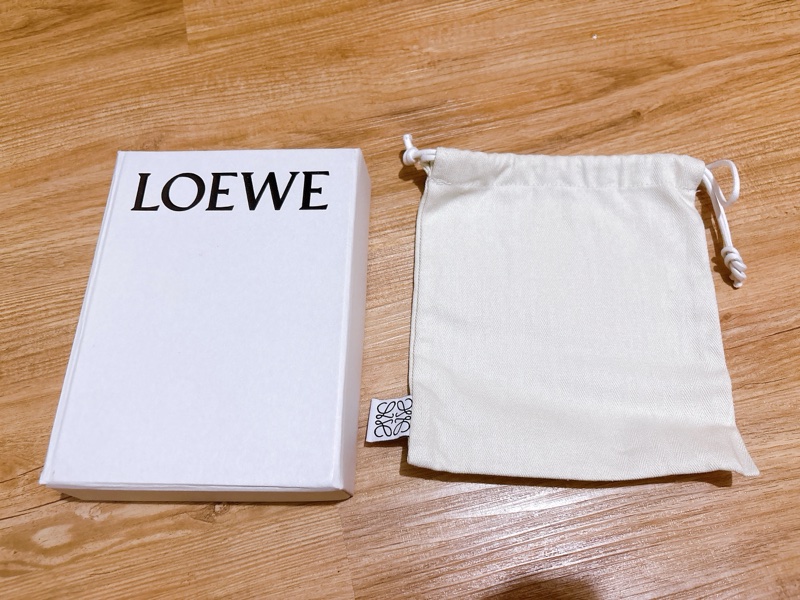 Loewe Anagram石紋小牛皮皮夾短-12