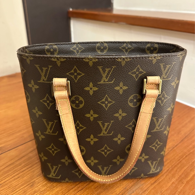 LV 咖花紋薇薇安手提包PM-1