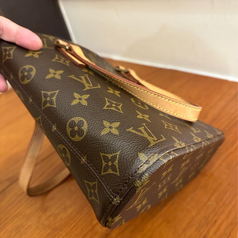 LV 咖花紋薇薇安手提包PM-5