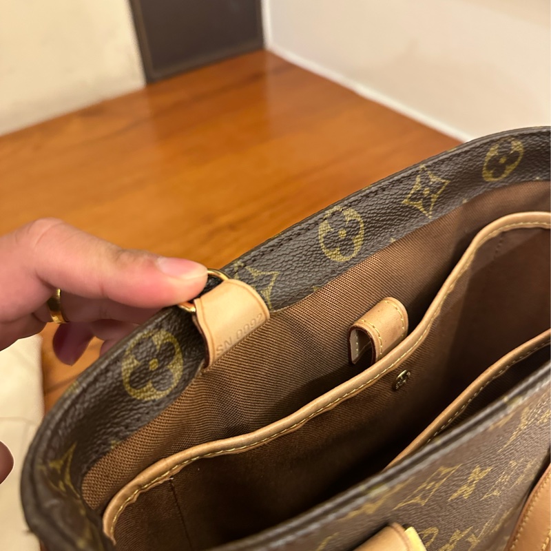 LV 咖花紋薇薇安手提包PM-16