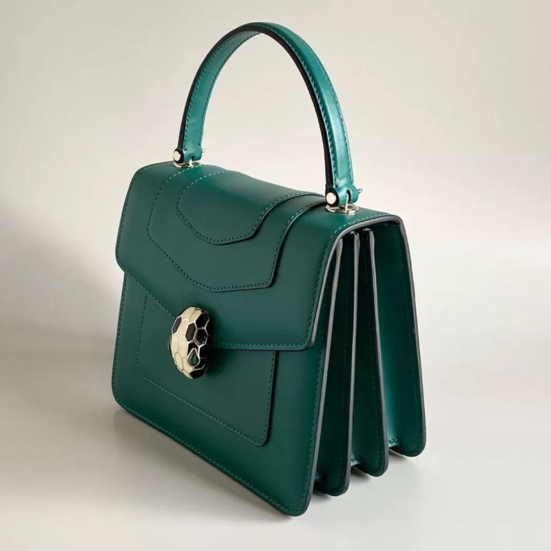 bvlgari 祖母綠蛇頭包風琴包 serpenti forever經典手提鍊條包18*15*9.5cm,全新 配件塵袋-4