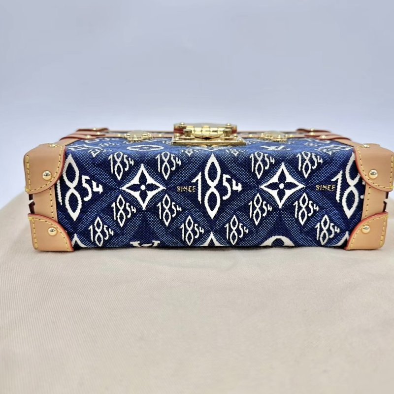 LV 1854限量款藍色丹寧petite malle硬盒子20*12.5*5 99新配件盒子塵袋-3