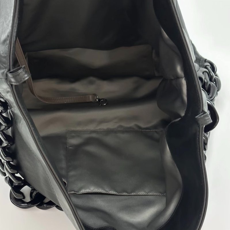 CHANEL 黑色雙C大LOGO滾邊粗鏈條肩背腋下包41*40*11 98新-1