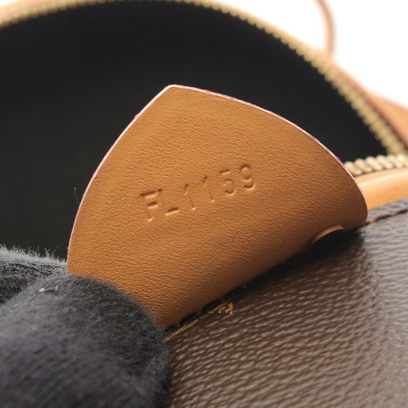 路易威登 Cannes 兩用肩包 M44603 Monogram Giant Reverse 二手 LV-4