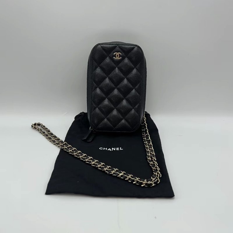 CHANEL 黑金荔枝牛皮手機包10*17.5*4 98新配件塵袋-0