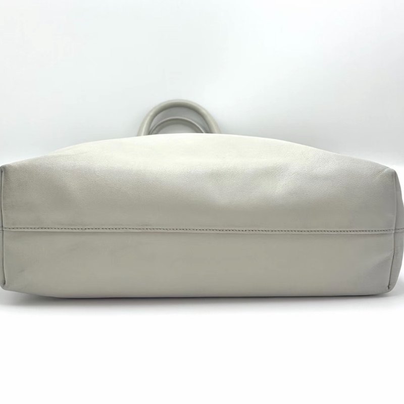 PRADA 金扣荔枝紋手提肩背包 44*35*11 98新-3