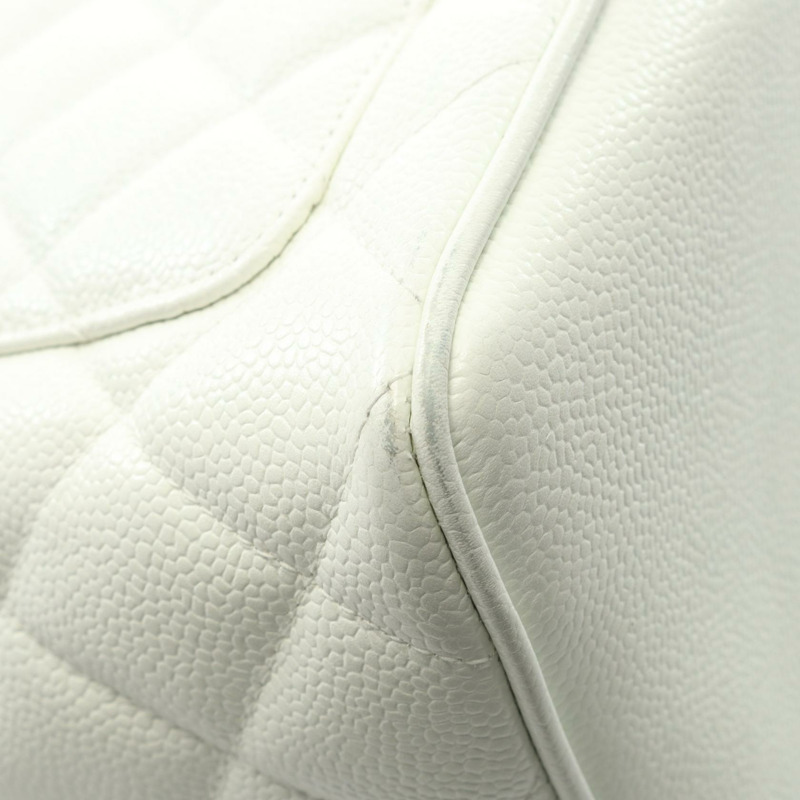 香奈兒 Medallion 手提包，小牛皮，白色，二手，金色五金，女士-7