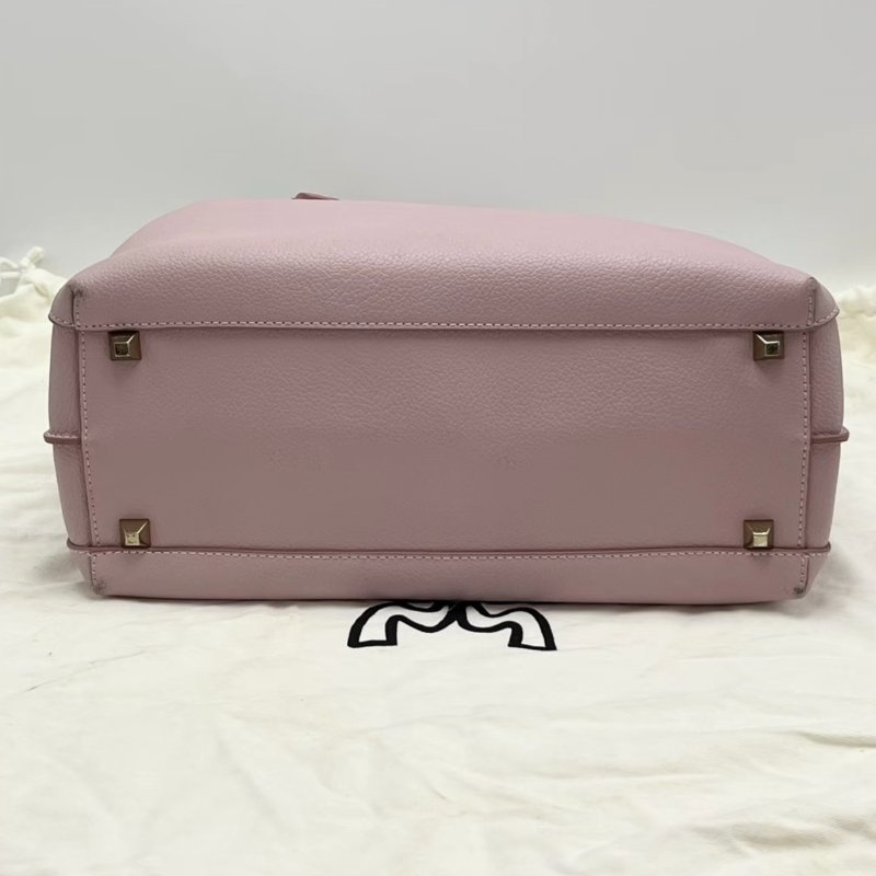 MCM 櫻花粉荔枝牛皮手提肩背斜背包32*22*13 98新配件塵袋吊牌-3