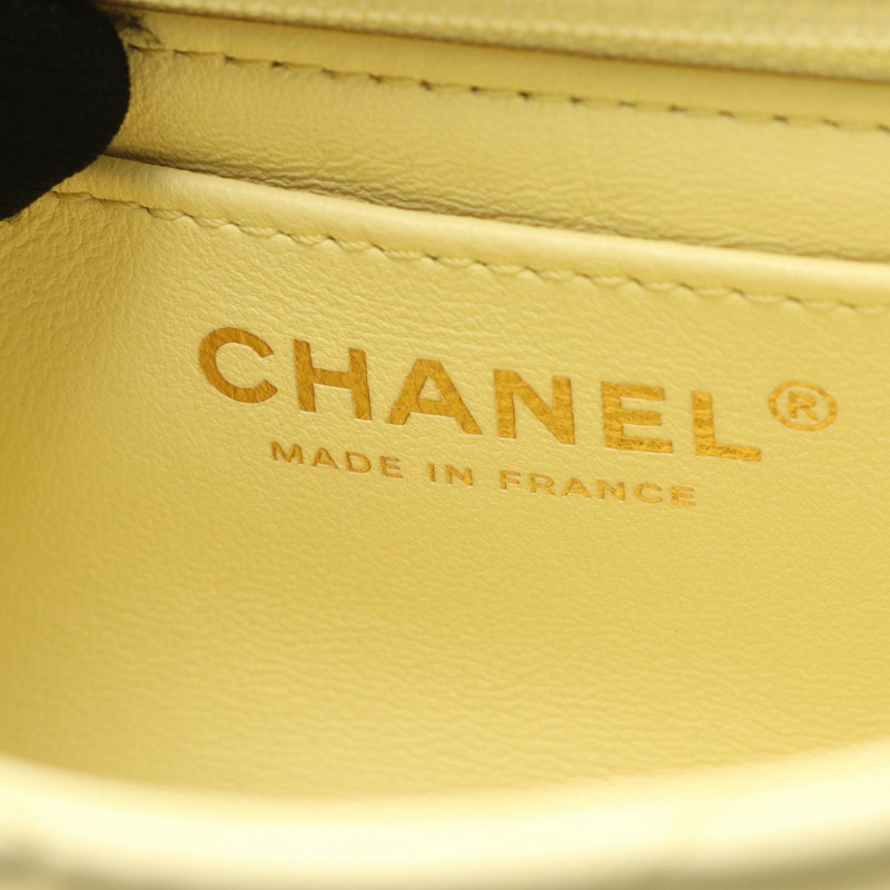 香奈兒迷你絎縫鏈條斜背包 AS3849 羊皮 黃色 GHW-3