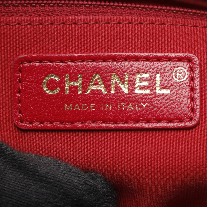 香奈兒 (CHANEL) 絎縫肩鍊斜背包，黑色絲絨布料，二手女款，金色五金配件-3