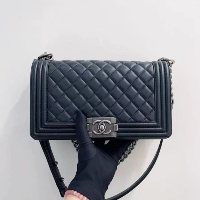 Chanel Leboy 中號 黑銀牛皮鍊條包 26開有卡配件塵袋盒子購證 99新 15*25*9-1