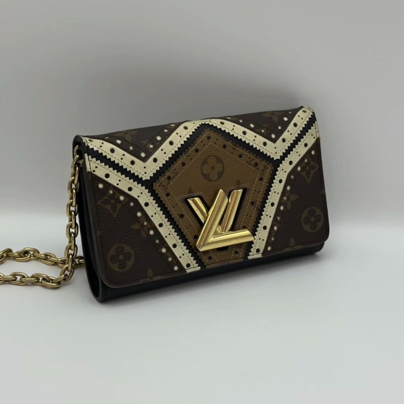 LV 拼色老花twist woc肩背斜背鏈條包19*12*3.5 98新配件塵袋-1