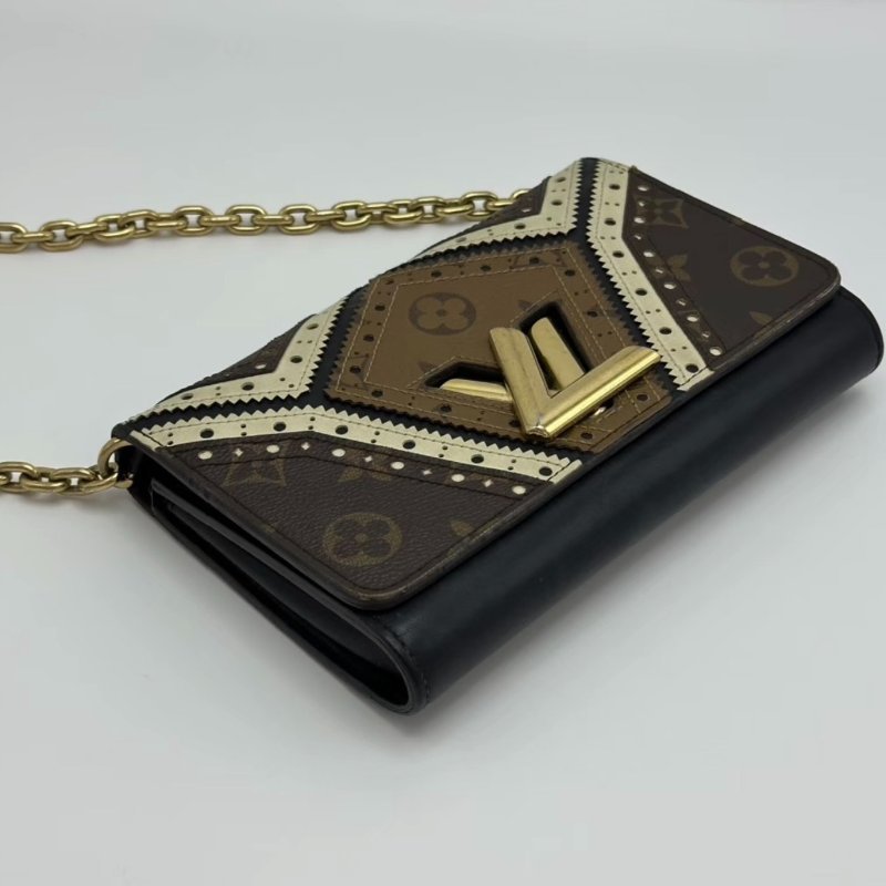 LV 拼色老花twist woc肩背斜背鏈條包19*12*3.5 98新配件塵袋-2