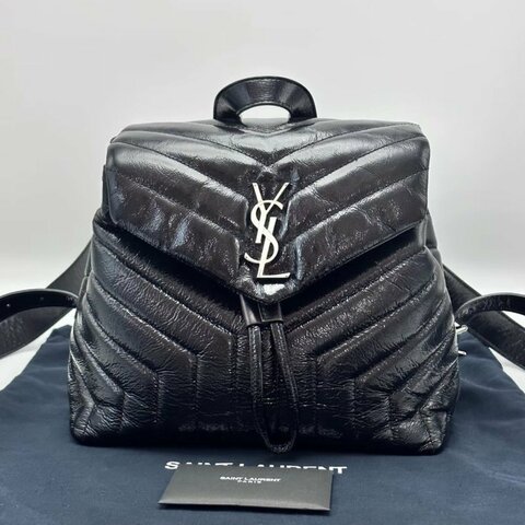 YSL 黑銀雲朵V紋後背包24*21*10.5 98新配件塵袋