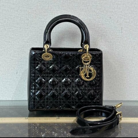 DIOR 黑金漆皮黛妃五格手提斜背包24*21*12 98新配件塵袋