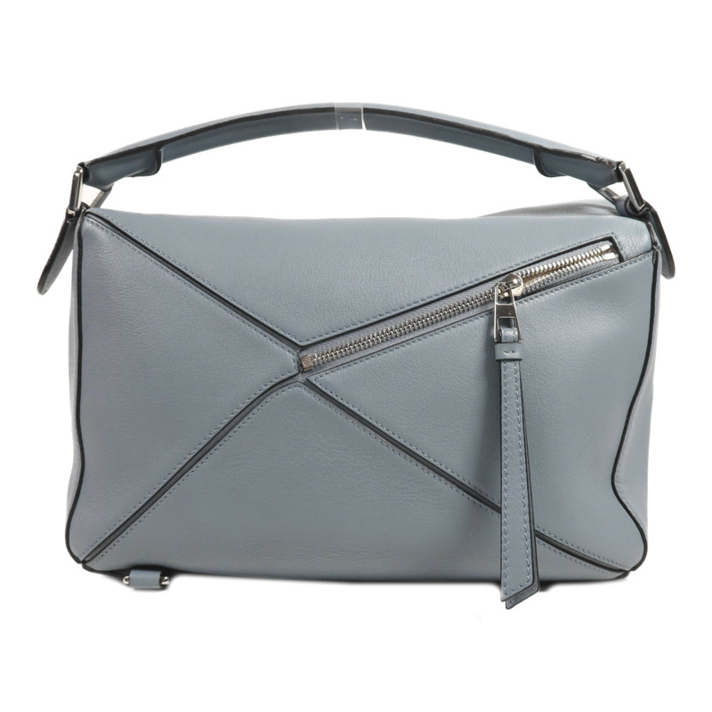 LOEWE 牛皮皮革Puzzle Medium銀扣手挽肩背兩用袋-1