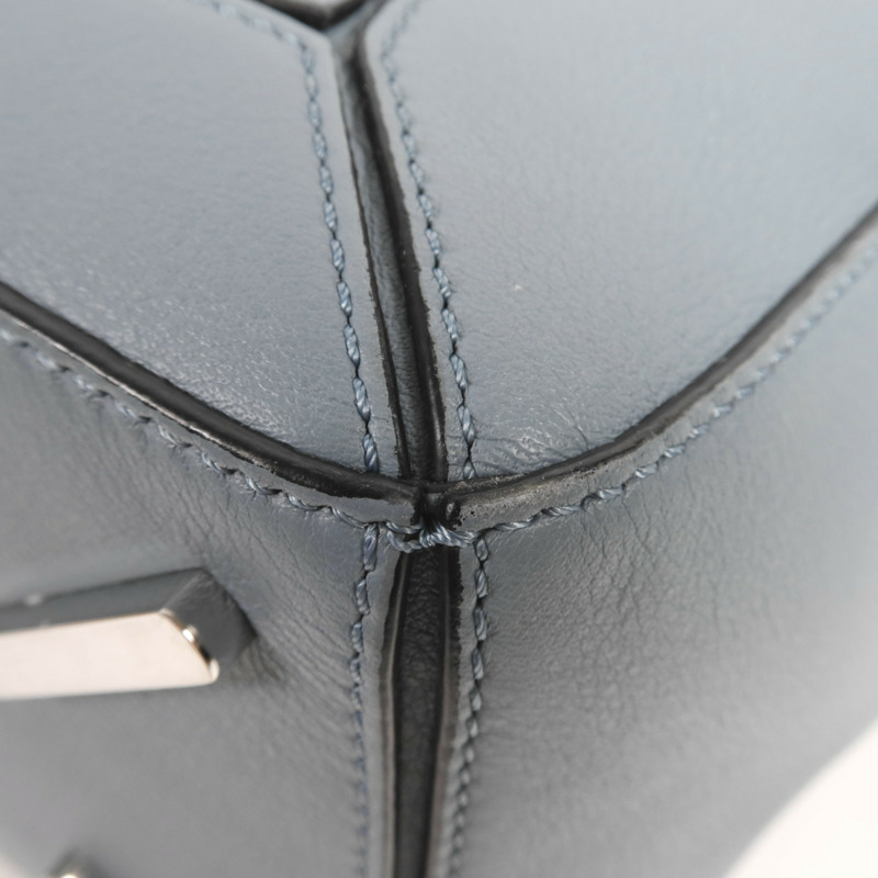 LOEWE 牛皮皮革Puzzle Medium銀扣手挽肩背兩用袋-9