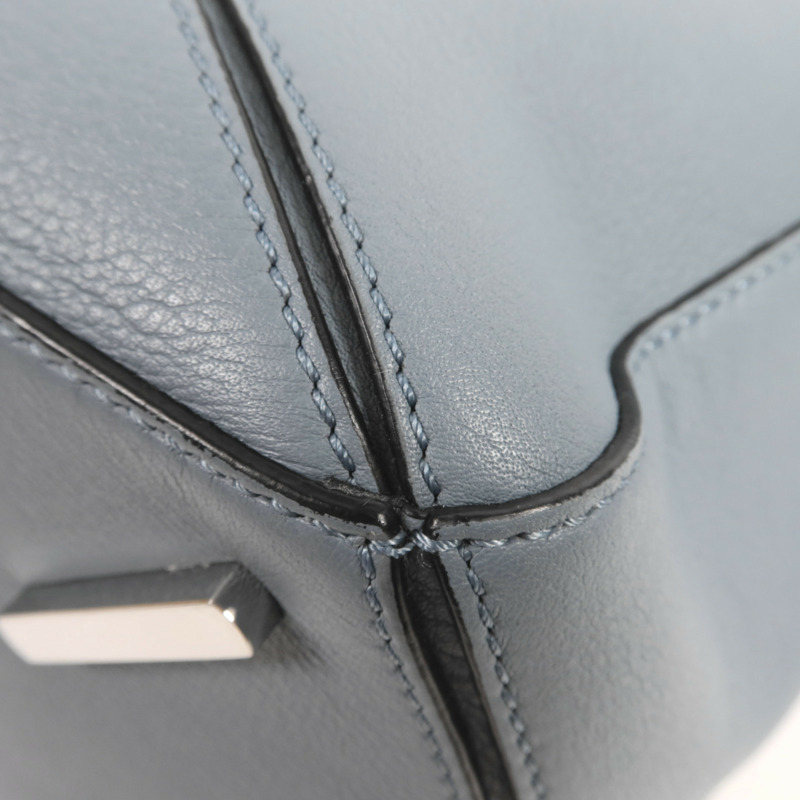 LOEWE 牛皮皮革Puzzle Medium銀扣手挽肩背兩用袋-11