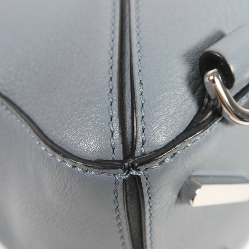 LOEWE 牛皮皮革Puzzle Medium銀扣手挽肩背兩用袋-12