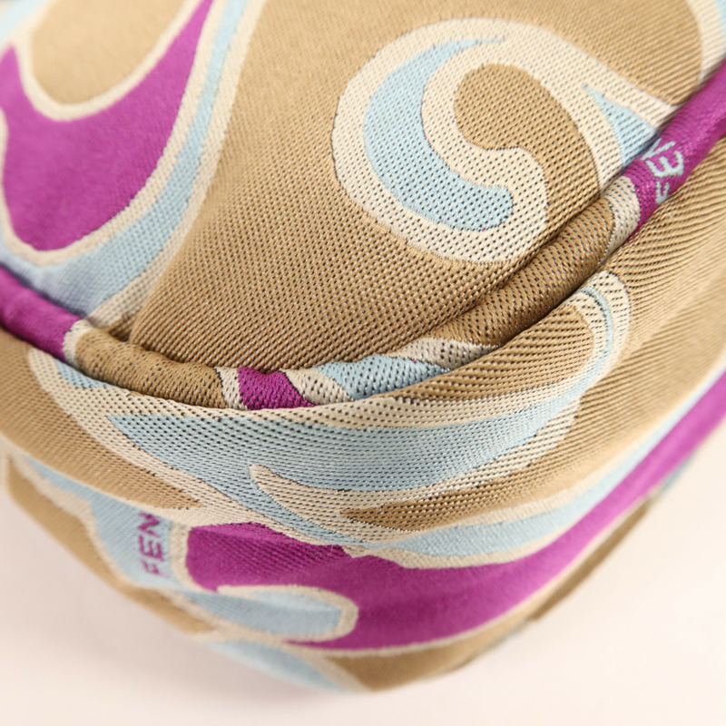 FENDI 帆布Vintage Baguette金扣肩背袋-11