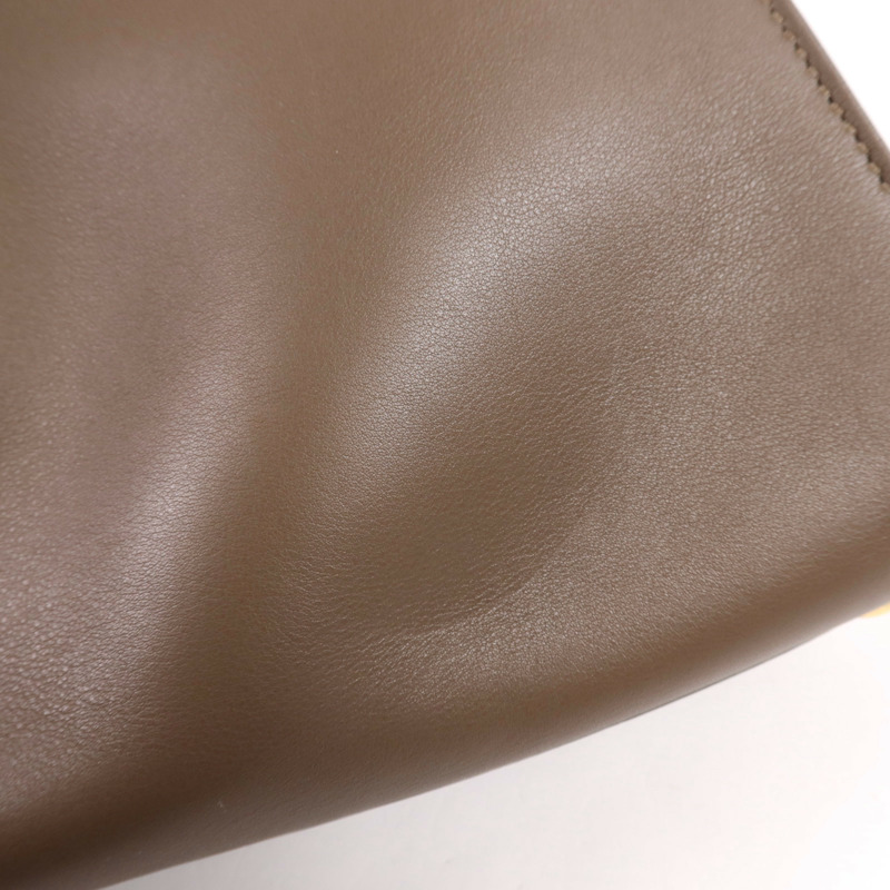 FENDI 牛皮皮革Peekaboo金扣手挽肩背兩用袋-13