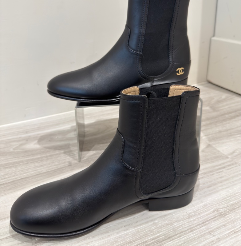 Chanel  黑色短靴❤️‍🔥超好看極新36號-1