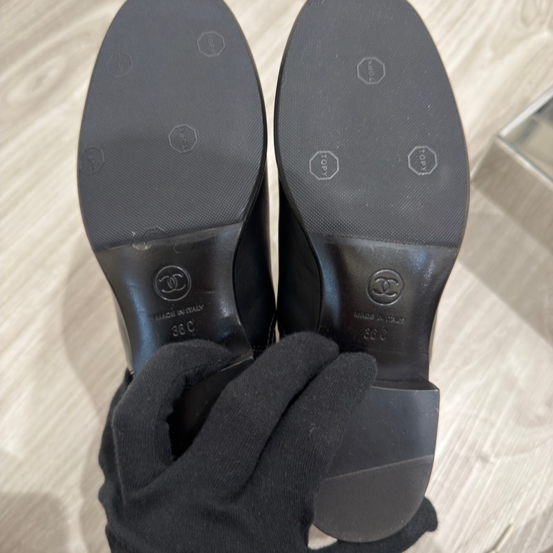 Chanel  黑色短靴❤️‍🔥超好看極新36號-17