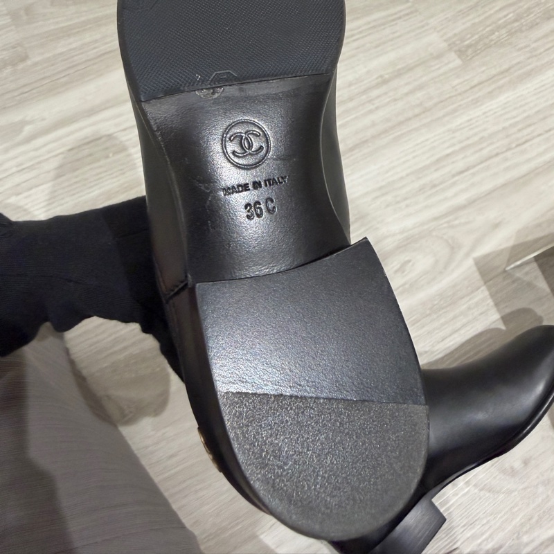 Chanel  黑色短靴❤️‍🔥超好看極新36號-23
