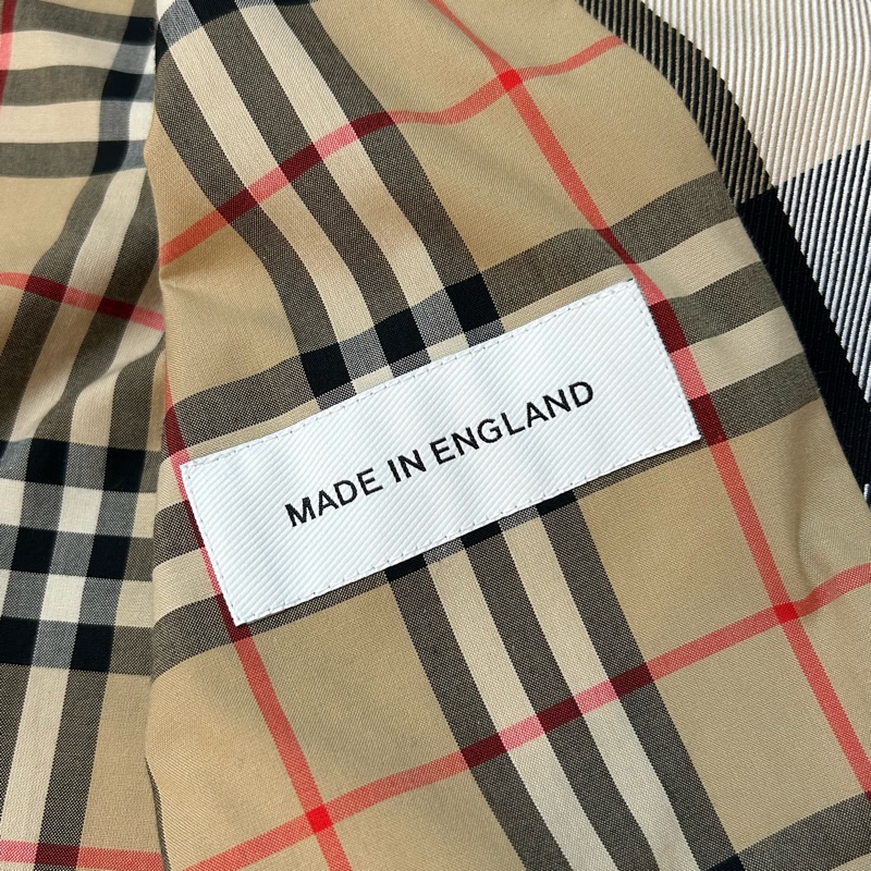 BURBERRY英國格紋卡姆登風衣UK6-15