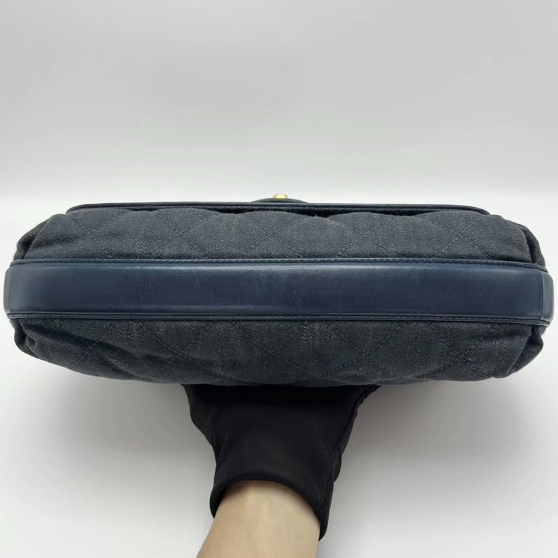 ️CHANEL 丹寧牛仔cf肩背斜背鏈條包 29*15*9 98新配件塵袋-3