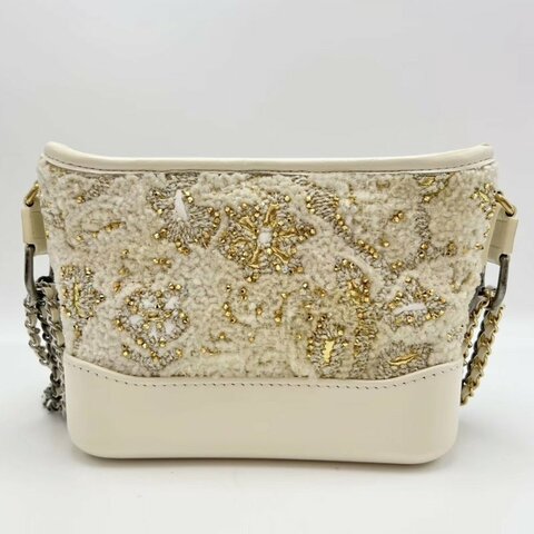 CHANEL 白色毛呢流浪肩背斜背包 21*16*9 99新配件塵袋保卡