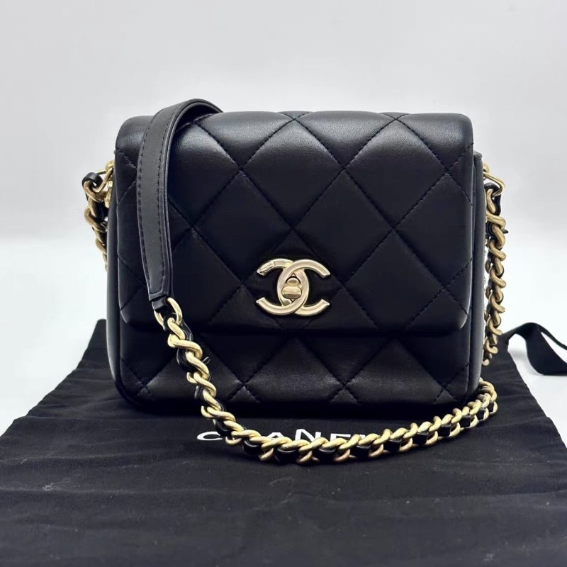 CHANEL 黑金21B雕花字母方胖子 17*14*6 98新配件塵袋-0