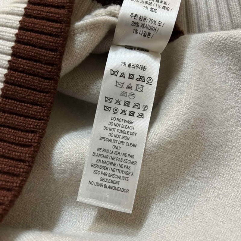 BURBERRY英國帆布色徽標圖案連帽披肩-11