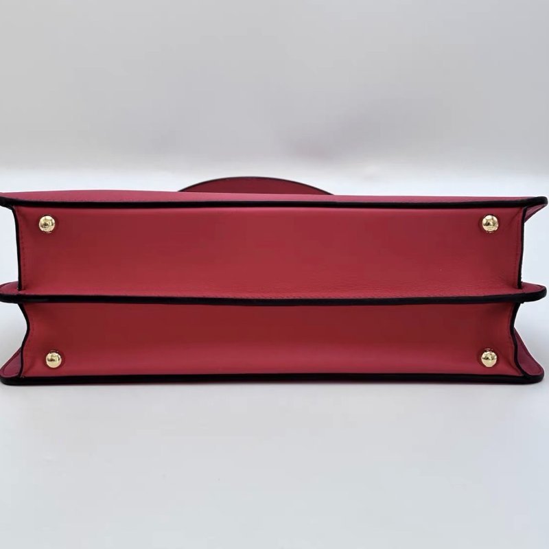 FENDI Peekaboo紅金中號手提斜背包33*24*11 98新配件塵袋-3