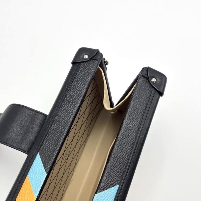 LV 限定條紋老花硬盒子肩背斜背包19*12*5 98新配件塵袋-1